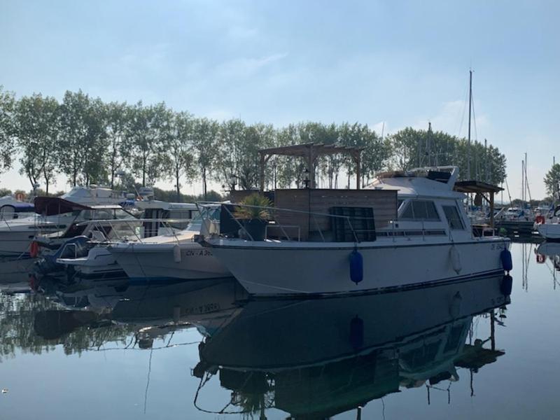 Hotel Magnifique Bateau Maison Ouistreham Zewnętrze zdjęcie